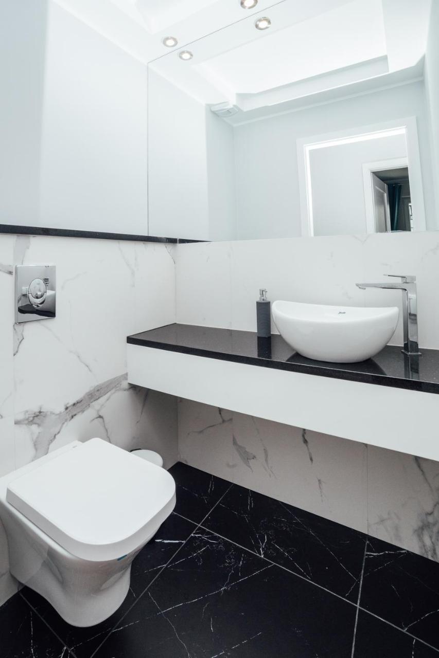 Pobookowane Chmielna Apartments Old Town غدانسك المظهر الخارجي الصورة